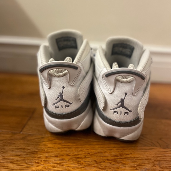 Jordan 6 Rings Size 8.5 Men’s Unisex Sneakers Nike - Picture 4 of 6